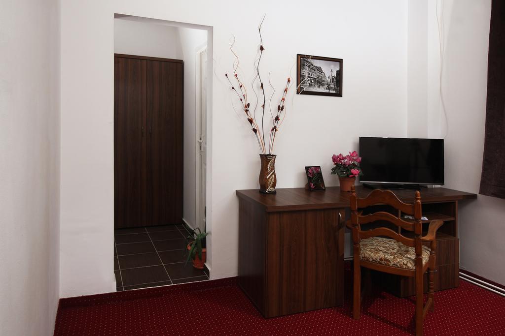 Pensiunea Floare De Colt Hotel Baile Herculane Bagian luar foto